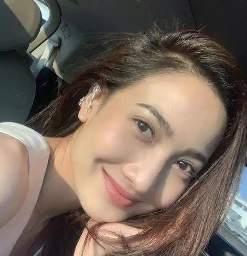 taew刚分手就爆绯闻对方是豪门贵公子网友评论纷纷炸锅