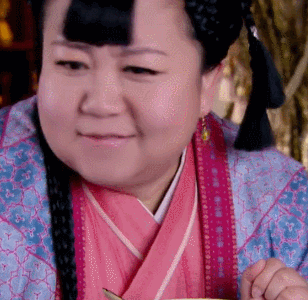 抿嘴搞笑极品新娘瞪眼美味馋莲子羹gif动图_动态图_表情包下载_soogif