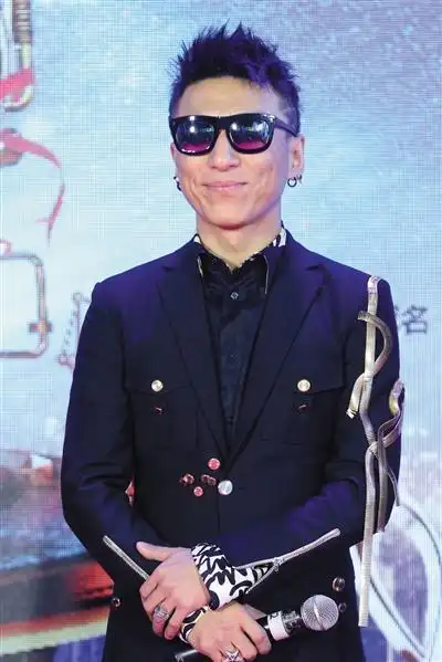 陈羽凡吸毒被抓年底演唱会取消