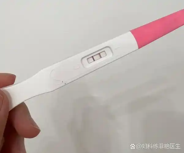 同房后10-15天可以用验孕棒测出怀孕