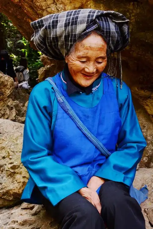 【原创】慈祥的老人