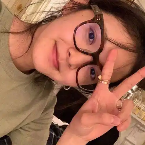 内娱女明星 | 章若楠ins 微信头像