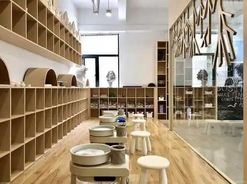 美术陶艺室(陶艺区)