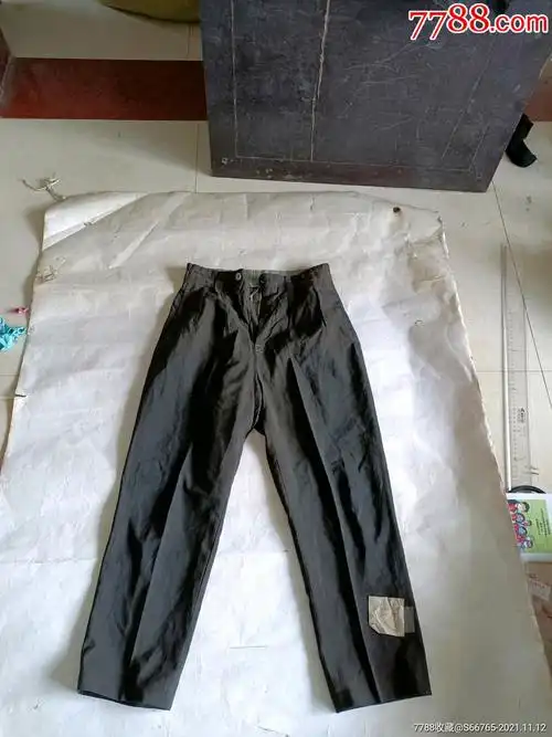 怀旧老式手工补丁前开门裤