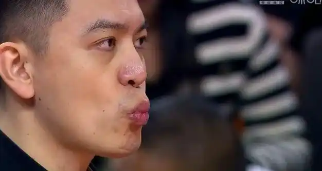 惨负广东杨鸣赛后遭质疑乌戈带队连赢杜锋三场你一来就输