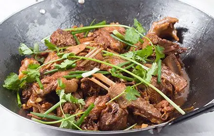 【振兴路】铁锅炖大鹅套餐,新鲜食材