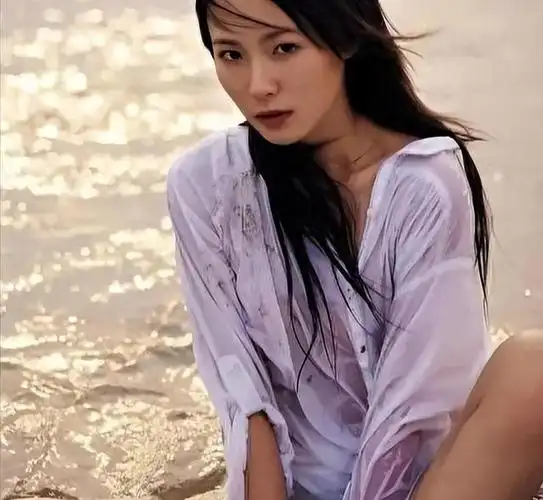 江一燕最清纯女星之一虽经历坎坷但如今生活过的很幸福美满