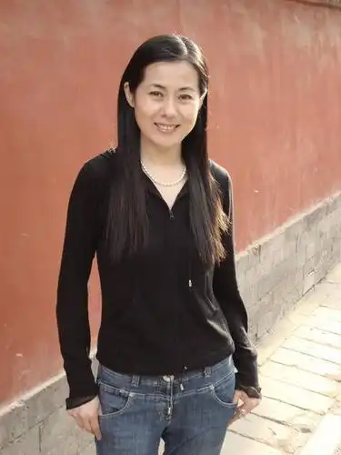 资料图片国家话剧院女演员张岩