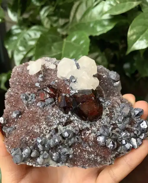 名称闪锌矿方铅矿方解石