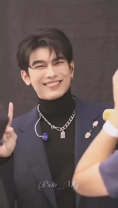 缪苏帕 如若时光之里,有幸能够与你相依,那会惧怕什么世事无情岁月