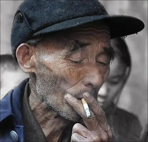 老头子的头像黑帽子老头头像老人的真实头像老头头像霸气真人老头头像