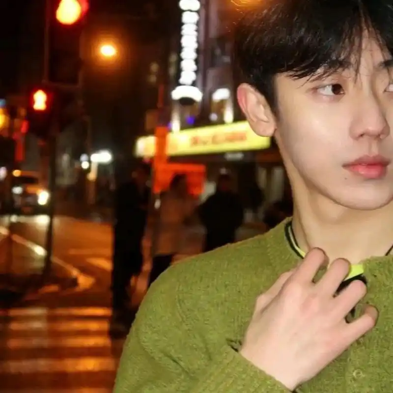 帅气有型的真人帅哥头像