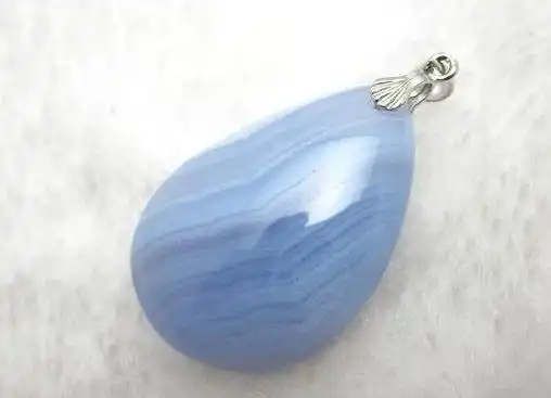蓝纹玛瑙的功效与作用-怎么保养-蓝纹玛瑙知识