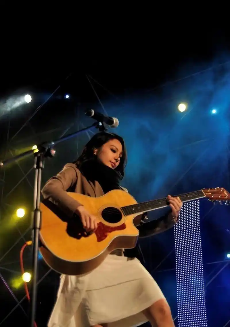 回顾詹雯婷淡出公众视线多年离开飞儿乐队有遗憾