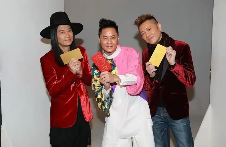 回忆杀!52岁草蜢成员蔡一杰庆生 苏志威蔡一智齐聚庆贺