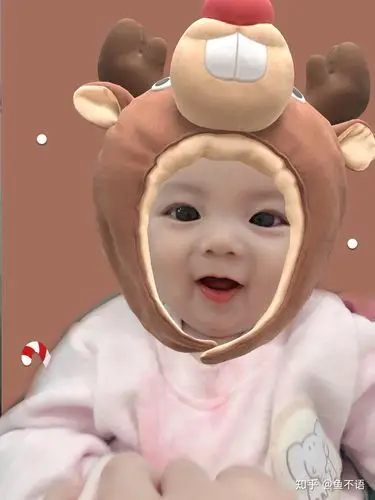 宝宝114天了,昨天去游泳,录下来的视频看了无数次,看不够啊 满月照 一