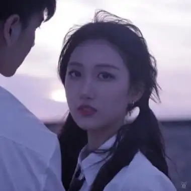 qq头像情侣唯美浪漫爱情高清好看的情侣头像唯美浪漫小清新图片