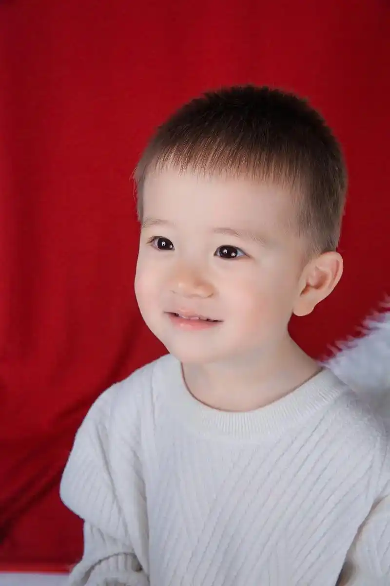 我的小男孩 #周岁照 #宝宝写真 #我家的小暖男正在渐渐长 - 抖音