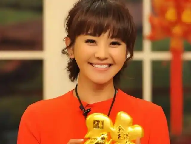 提起方琼,现在的00后可能不是很了解