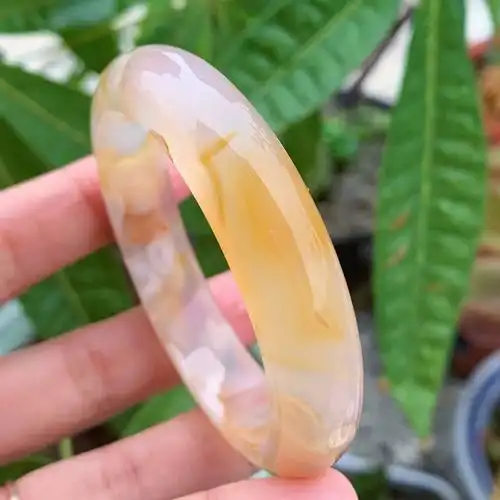 天然时尚樱花玛瑙手镯冰透柠檬黄花型漂亮535圈口女神硬核首饰