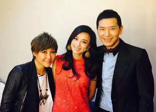 张庭做客超级访问突然泪崩