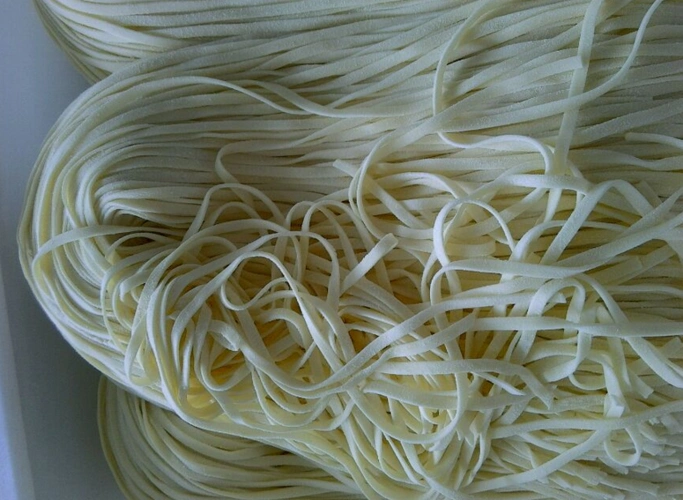 四川鲜面条配方重庆鲜面条配方鲜面条加工配方技术工艺方法培训