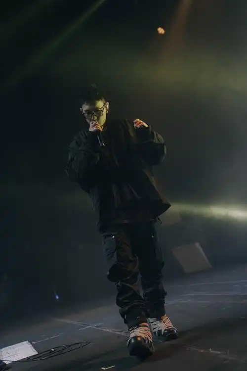 gali不想只待在擅长的音乐风格里新专合作蛮多momentscheck