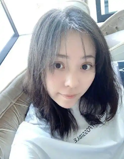 继41岁的陈乔恩之后,33岁的张雨绮也否认怀孕,自认胖了要减肥_视频