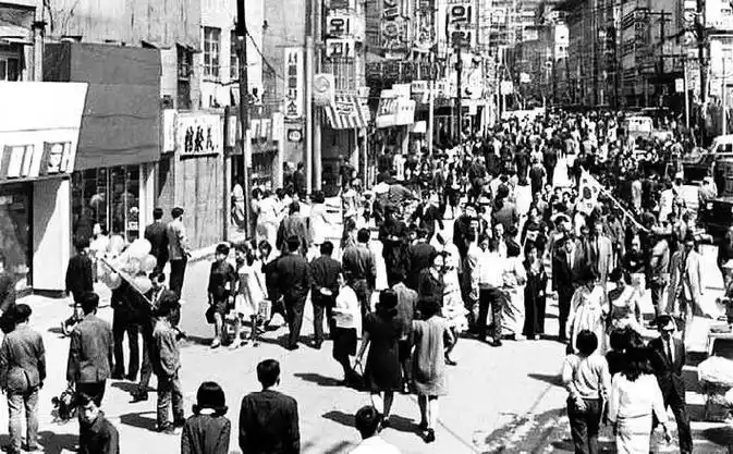 韩国有条忠武路:电影100年的群像光谱_澎湃号·湃客_澎湃新闻-the