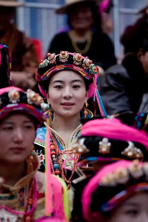 特产美女 四川丹巴美人谷选美纪实 组图