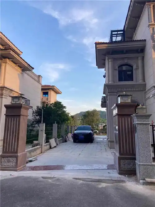 大理石门柱施工方法庭院大门柱