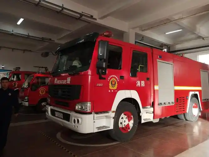 消防车开进幼儿园啦——崇相西幼儿园"119"主题活动报道
