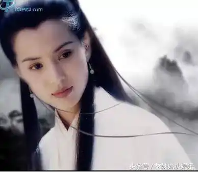 曾经的小龙女而今的冻龄女神与男友相恋十年被抛弃过儿仍对她念念不忘