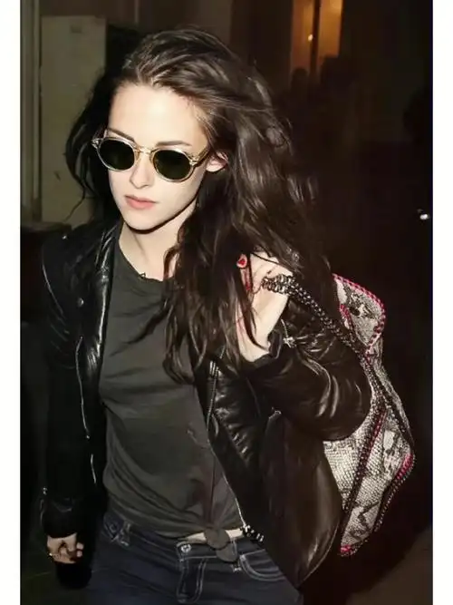 小k你真的好帅啊呜呜呜