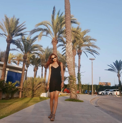 养生韩国第一超模韩惠珍身材超犯规公开3招最爱楼梯减肥及空腹健身