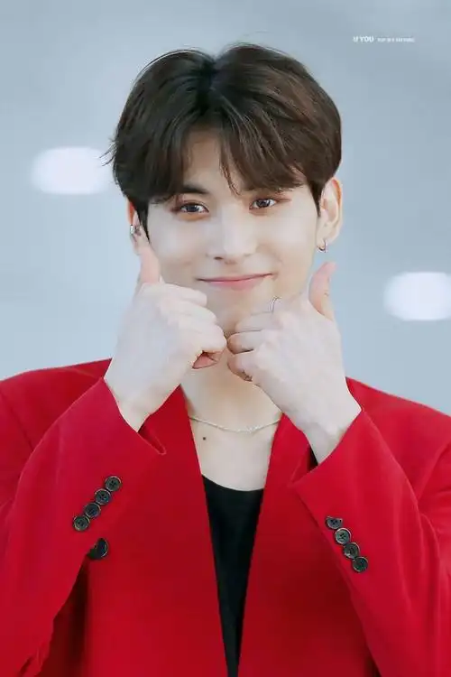 sf9柳太阳mini fan meeting可爱疯了