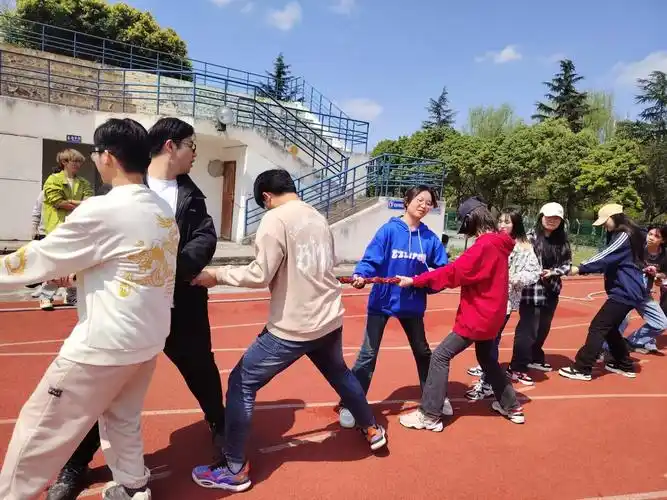 艺术与科技学院开展第十九届校运动会拔河预选赛
