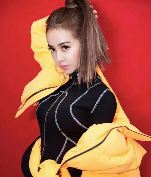 内向蔡依林第4张第5张对比风格突变