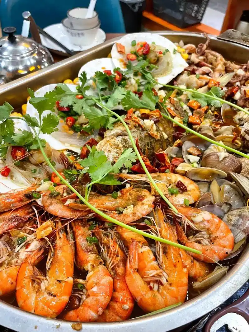 巨巨无霸【海鲜大咖】 这霸气的造型,一上桌仿佛吹响了海鲜集结 - 抖