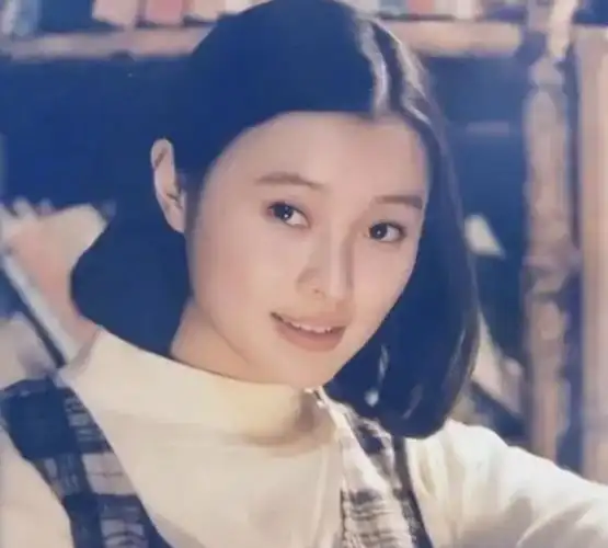 的菀菀类卿|舒淇|陶虹|记者|黄圣依|蒋勤勤|黄晓明|乐基儿_网易订阅