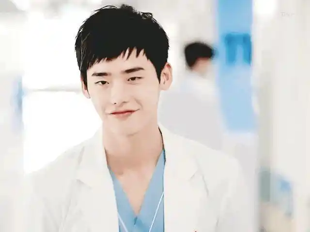 这么帅的李钟硕欧巴会受到排挤?换我来守护他!