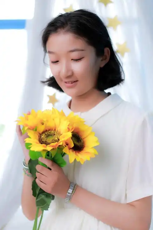 小姑娘年芳十七,豆蔻年华.生日快乐!