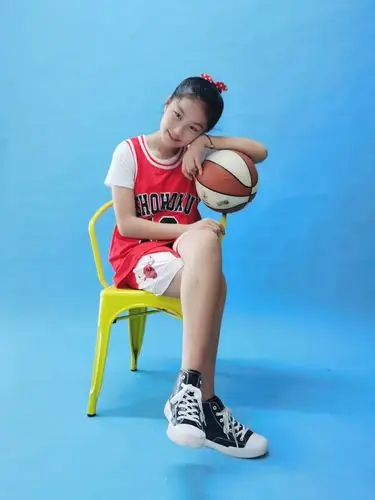 12岁女生写真集