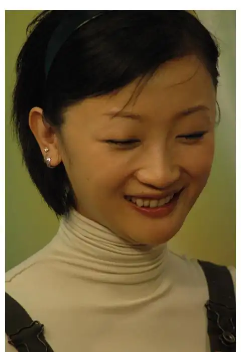 演员张瑶32岁逼婚ceo丈夫至今没有孩子她现在过得怎么样了