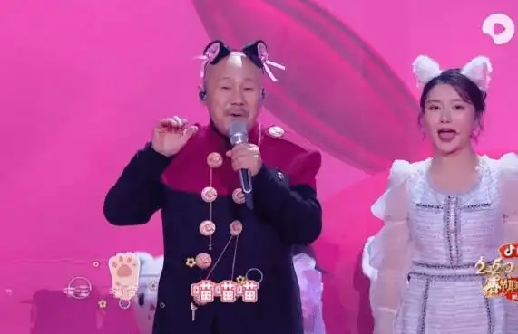 草原雄鹰腾格尔喝酒上瘾被离婚谈到去世的女儿他掩面痛哭