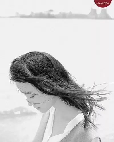 照片点评 | 小姐姐侧颜好美!这样拍就对了