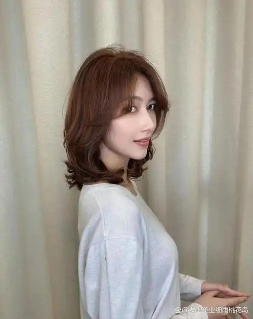 锁骨发烫,真的很好看