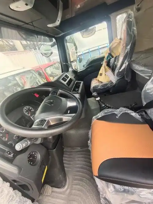 北京卖重汽豪沃tx 汕德卡4s店车型报价|4s店|货车|座椅|17343068761