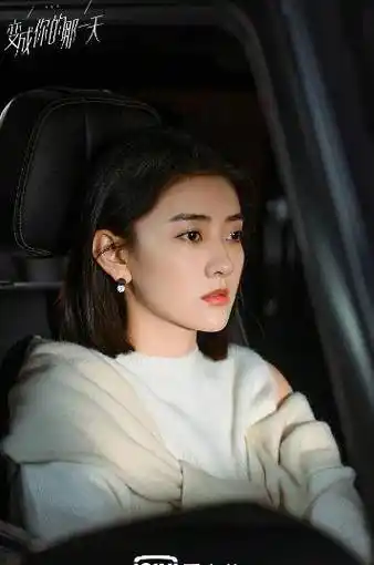 毕业_扮演者_梁洁