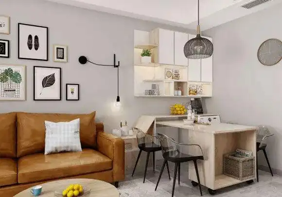 留给餐厅的面积也会特别紧凑,客餐厅一体最为普通,在客厅隔出一小块